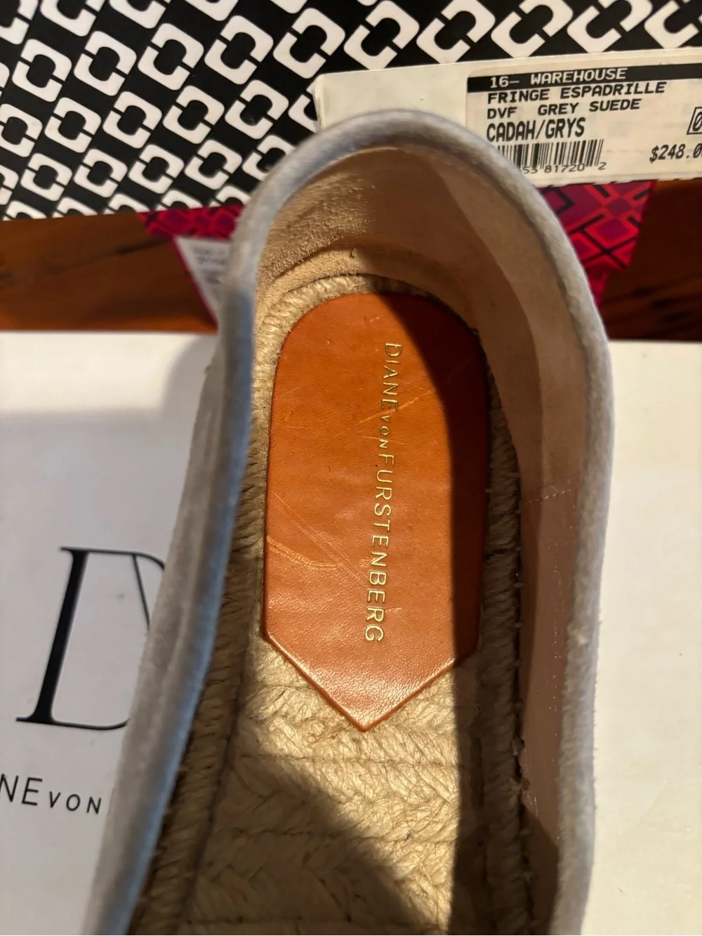 Diane Von Furstenberg Grey Suede Espadrille Loafers moccasin with Fringe size 7